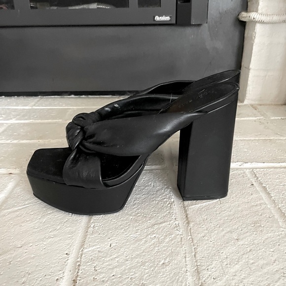 Kaia black open toed platforms by Open Edit. New without box, Nordstrom brand. - Picture 1 of 3